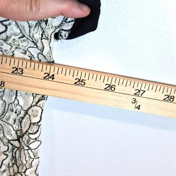 Torrid NWT White Floral Lace Sheer Top 2X Plus Size Romantic Coquette Bridal - Picture 13 of 14